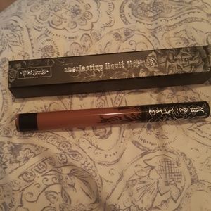 Kat von D Everlasting liquid lipstick